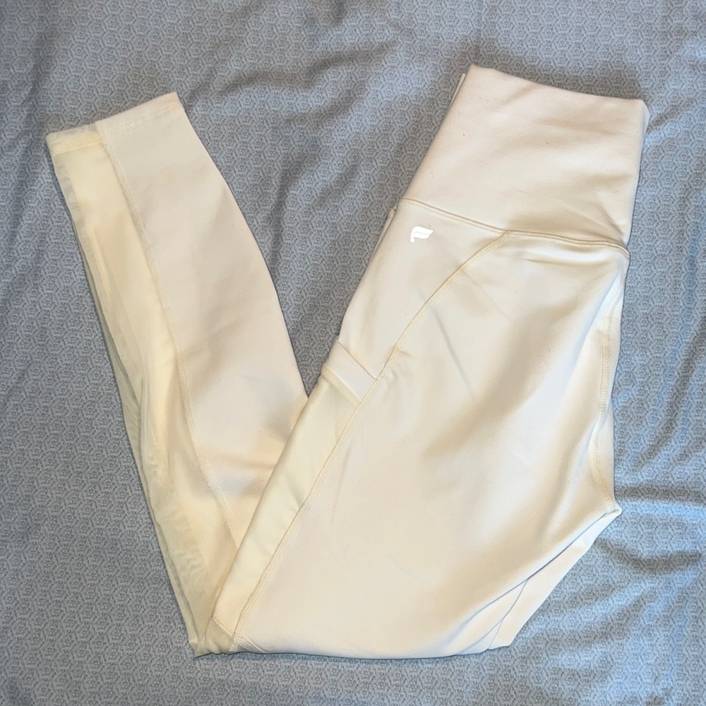 Fabletics Mila Ultra High Waisted 7/8 Leggings